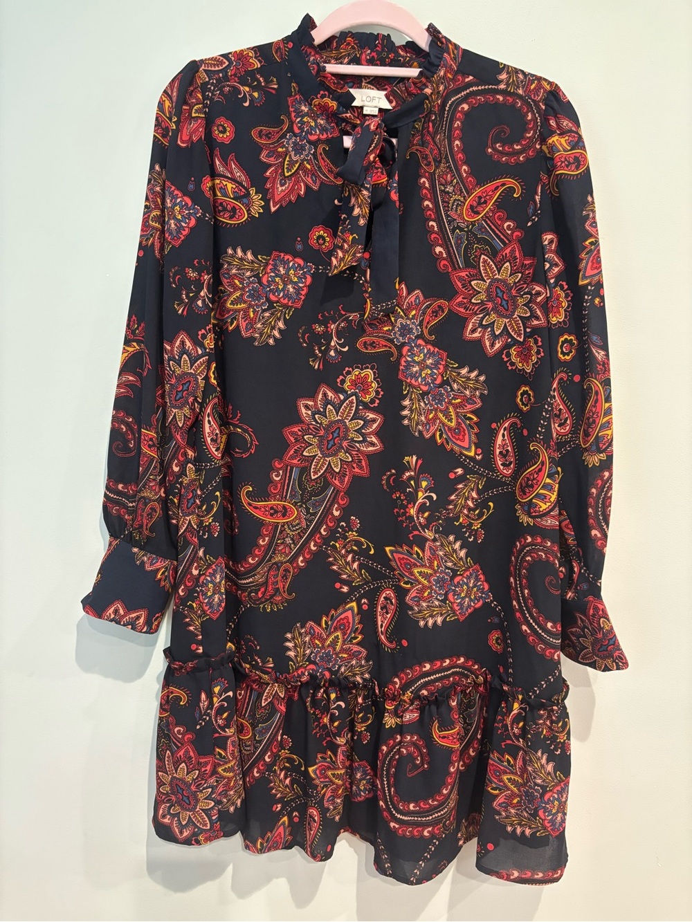 LOFT Paisley Tie Neck Flounce Drop Waist Dress Navy Multi Long Sleeve Size 8